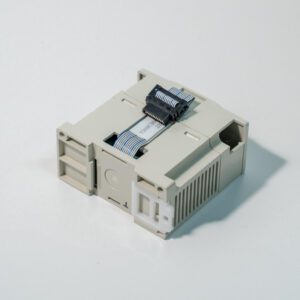 3222 3058 38 PLC FX2N-8EYR-ES/UL