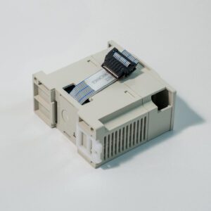 3222 3276 40 PLC FX2N-8ER-ES/UL